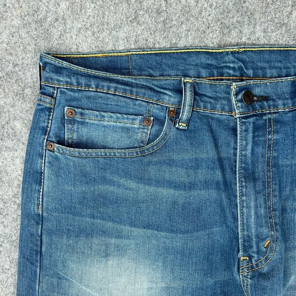 Levi’s Jeans Mens 36 X 30 505 Straight Leg Regular Faded Blue Denim Pants - Picture 3 of 13